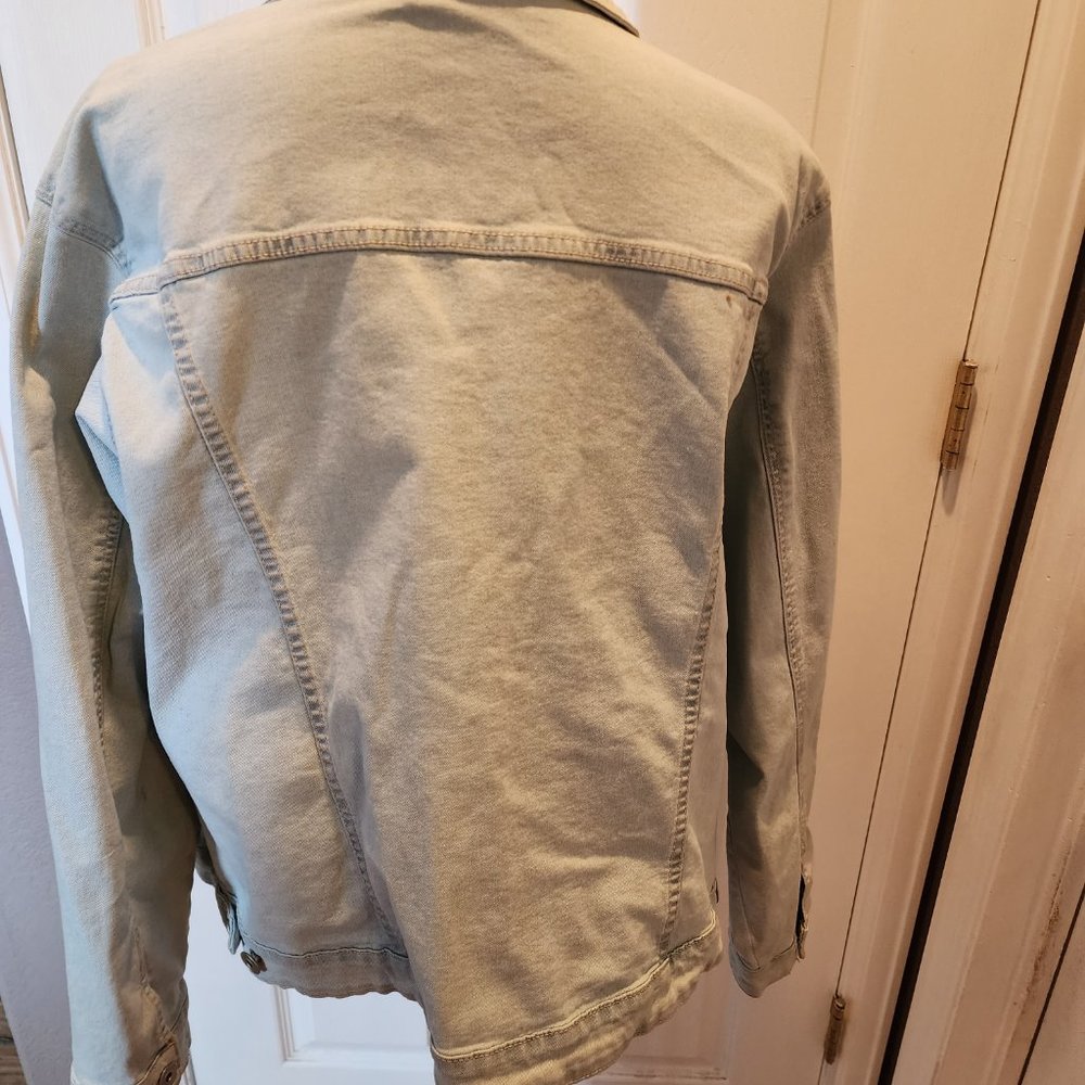 Baccini Pearl Embellished Acid Washed Denim Jacket - Picture 4 of 5